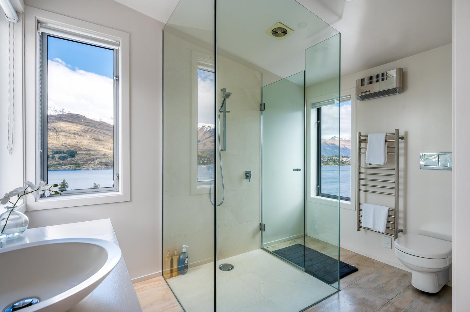 Ferienhaus Spectacular Views Uninterrupted! 3 Bedroom Private! *