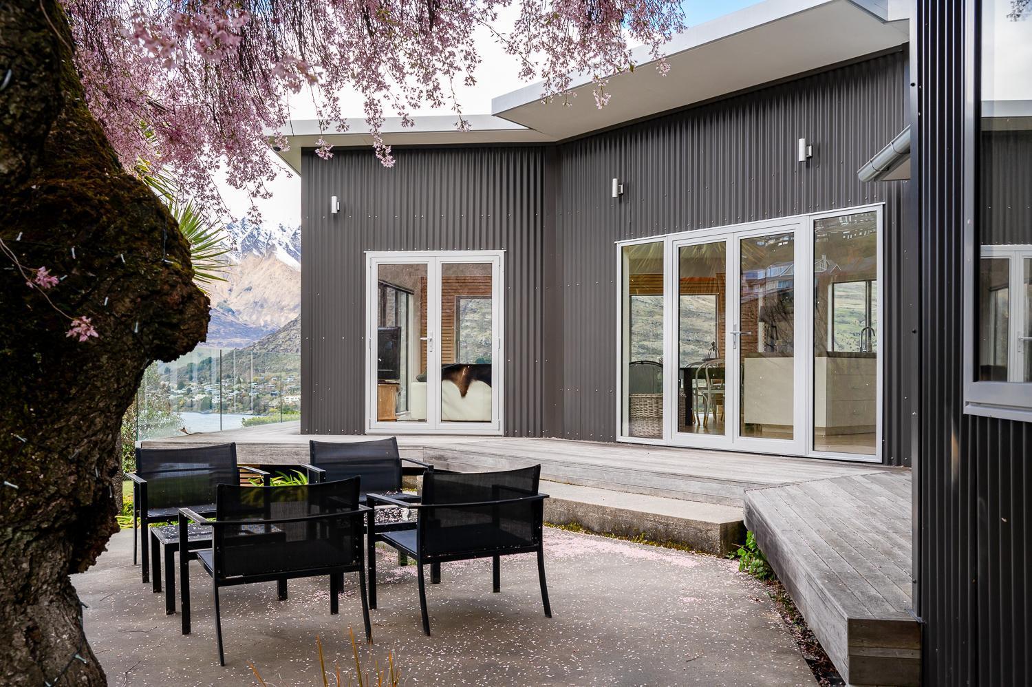 Ferienhaus Spectacular Views Uninterrupted! 3 Bedroom Private!
